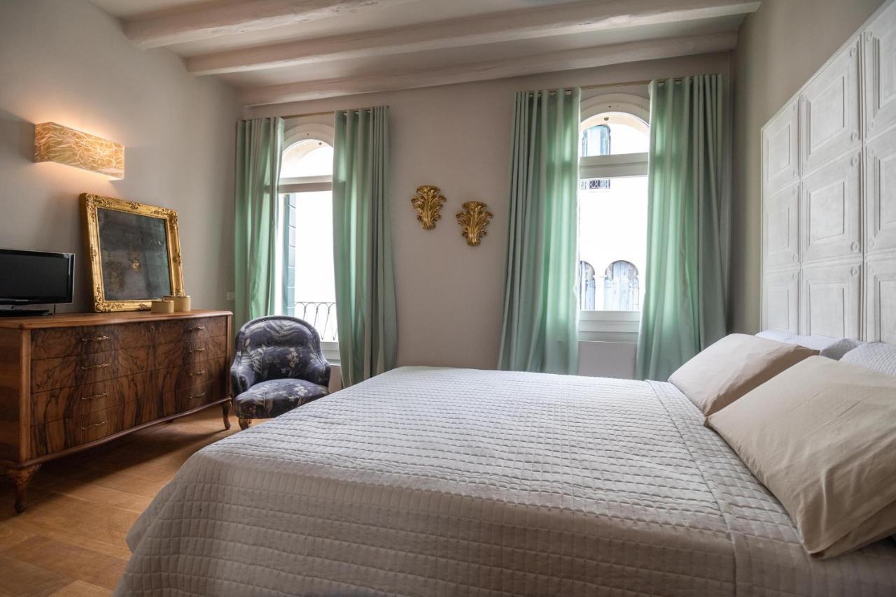 Appartamento Delle Vele Venecia Exterior foto
