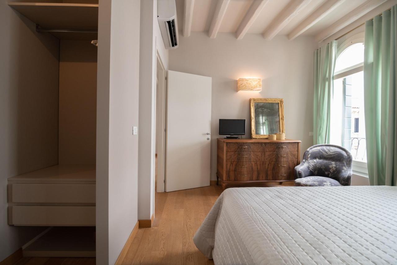 Appartamento Delle Vele Venecia Exterior foto